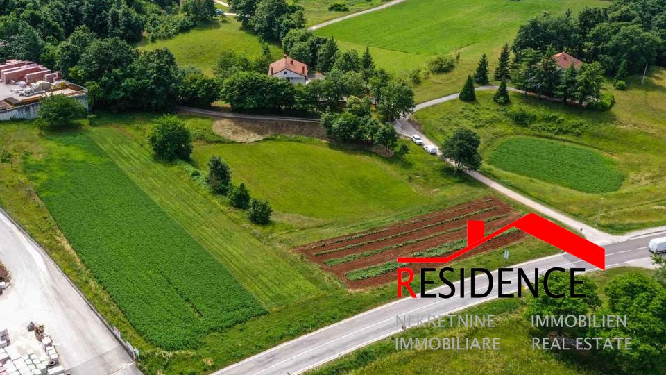 Land, 9508 m2, For Sale, Pazin - Zabrežani