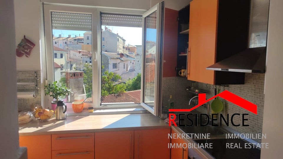 Apartment, 59 m2, For Sale, Pula - Centar