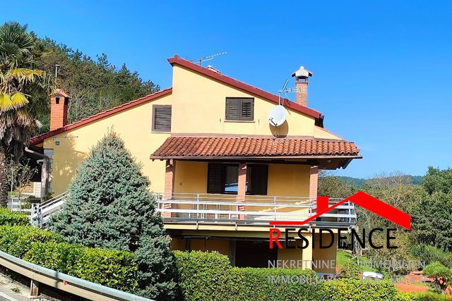 House, 130 m2, For Sale, Pazin