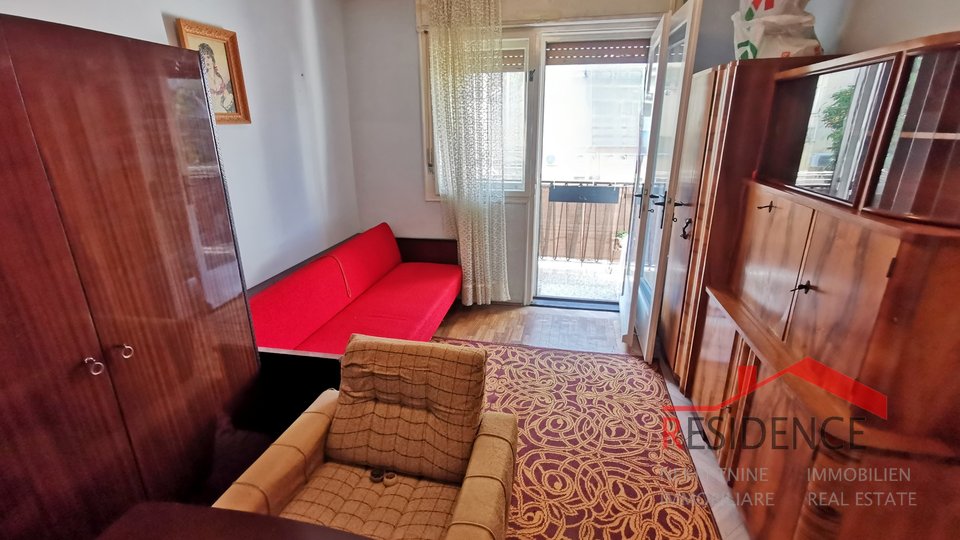 Pula, Stoja, Wohnung im zweiten Stock mit zwei Schlafzimmern