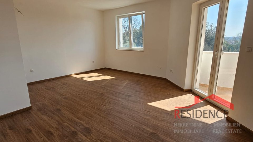 Banjole, hiša s tremi apartmaji in pogledom na morje