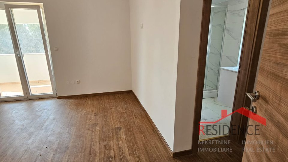 Banjole, hiša s tremi apartmaji in pogledom na morje