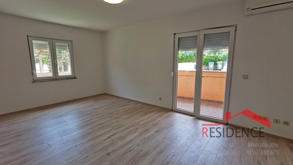 Štinjan, ground floor apartment, 2 bedrooms