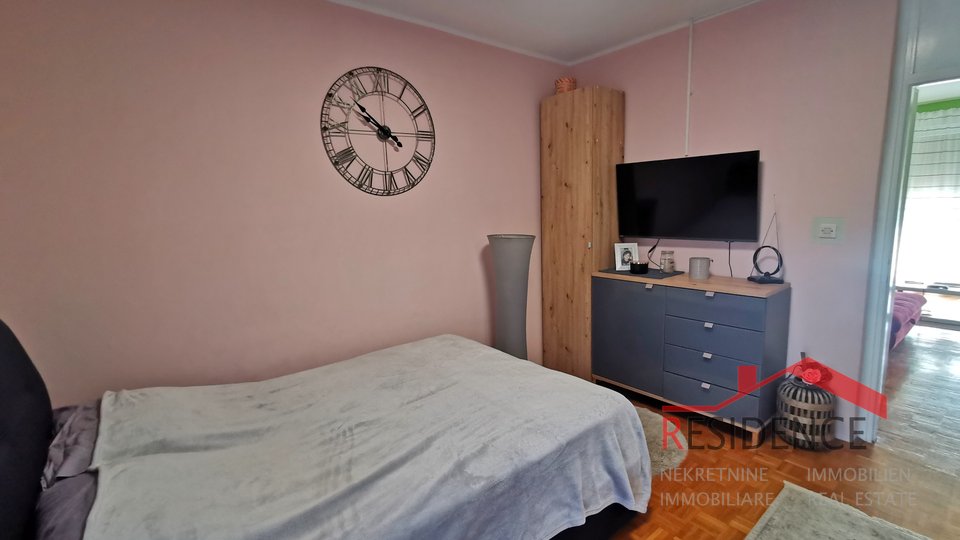 Pula, Vidikovac, apartma s 3 spalnicami, balkon