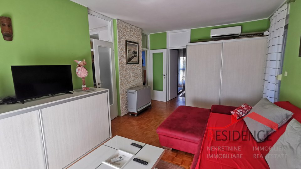 Pula, Vidikovac, apartma s 3 spalnicami, balkon