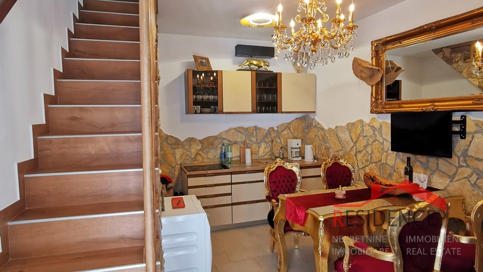 Istra, Peroj, nice stone house on 3 floors