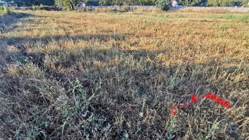 Šajini, terreno edificabile