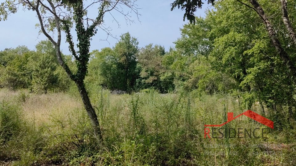 Rakalj, agricultural land in a quiet location