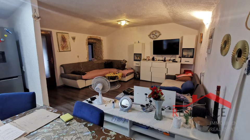 Pula, Center, apartment on the upper ground floor with 1 bedroom