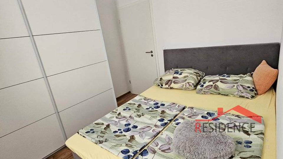 Vinkuran, apartma z 2 spalnicama, 200 metrov do morja