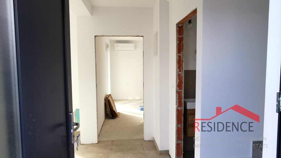 DIGNANO, CASA INDIPENDENTE CON PISCINA, NUOVA COSTRUZIONE, VISTA MARE