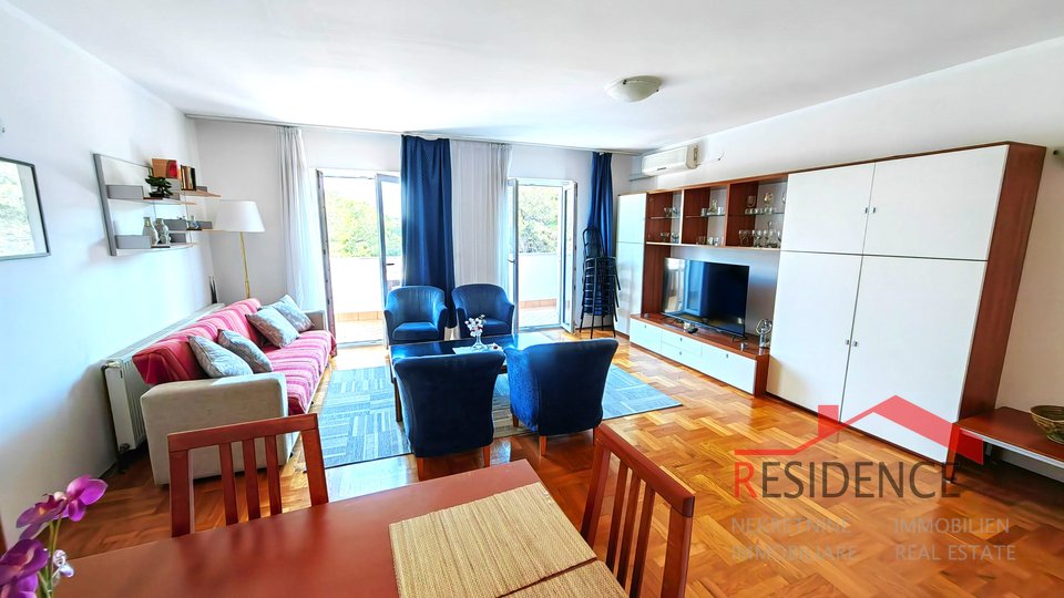 Pula-Verudela, nice apartment on the second floor