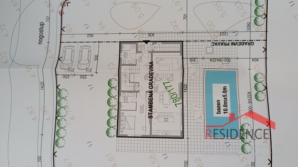 Fažana. Prekrasno građevinsko zemljište s građevinskom dozvolom na vrhunskoj lokaciji