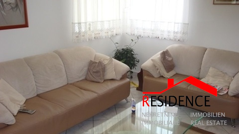 House, 430 m2, For Sale, Medulin