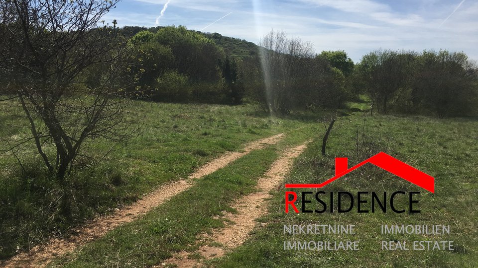 Land, 89000 m2, For Sale, Bale